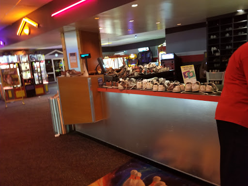 Bowling Alley «Brunswick Zone Heather Ridge Lanes», reviews and photos, 2200 S Peoria St, Aurora, CO 80014, USA