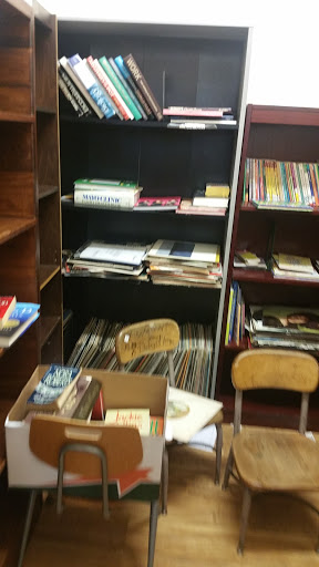 Non-Profit Organization «St. Vincent de Paul Thrift Store», reviews and photos, 213 Main St, West Chicago, IL 60185, USA