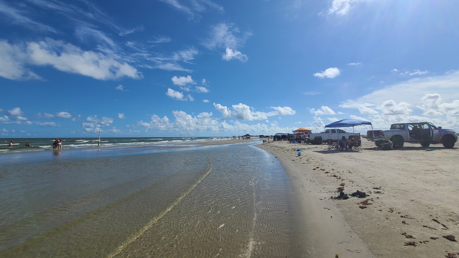 San Luis beach'in fotoğrafı - rahatlamayı sevenler arasında popüler bir yer