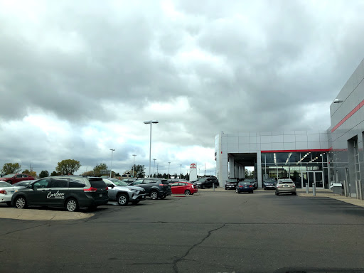 Toyota Dealer «Carlson Toyota», reviews and photos, 12880 Riverdale Dr NW, Coon Rapids, MN 55448, USA