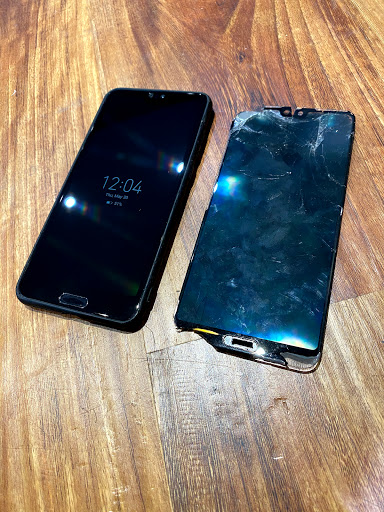 Electronics Repair Shop «Cellfone MD - cell phone repair», reviews and photos, 7637 N Milwaukee Ave, Niles, IL 60714, USA