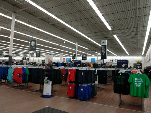 Shopping Mall «Berkshire Shopping Center», reviews and photos, 67 Newtown Rd, Danbury, CT 06810, USA