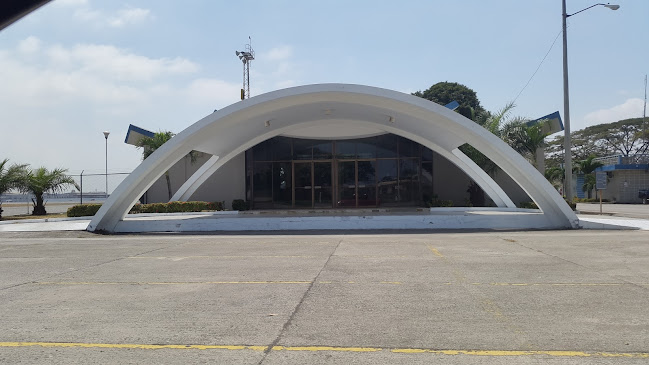 Comentarii opinii despre Cajero Banco General Rumiñahui