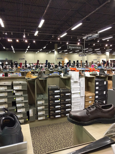 Shoe Store «DSW Designer Shoe Warehouse», reviews and photos, 6722 Charlotte Pike, Nashville, TN 37209, USA