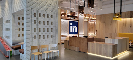 Commercial Printer «ER2 Image Group», reviews and photos, 110 Ridge Ave, Bloomingdale, IL 60108, USA