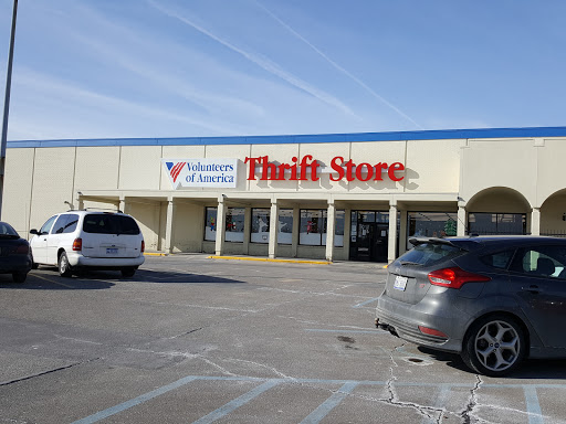 Thrift Store «Volunteers of America Thrift Store», reviews and photos, 1135 N Belsay Rd, Burton, MI 48509, USA