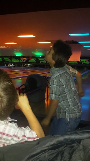 Bowling Alley «Classic Bowl», reviews and photos, 1867 N Circle Dr, Colorado Springs, CO 80909, USA