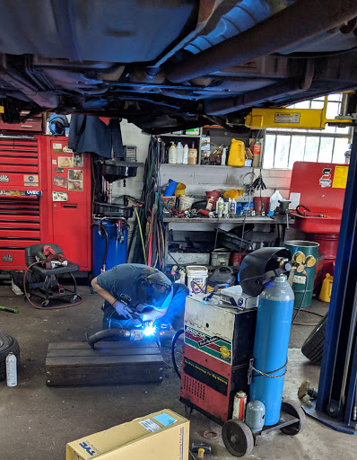 Auto Repair Shop «Rising Sun Motors», reviews and photos, 9001 Rhode Island Ave, College Park, MD 20740, USA