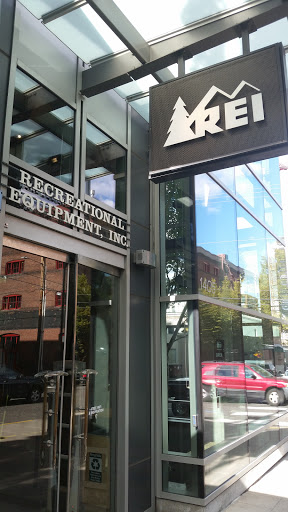 Camping Store «REI», reviews and photos, 1405 NW Johnson St, Portland, OR 97209, USA