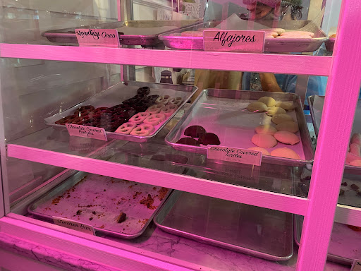 Dessert Restaurant «Shyndigz», reviews and photos, 1903 W Cary St, Richmond, VA 23220, USA