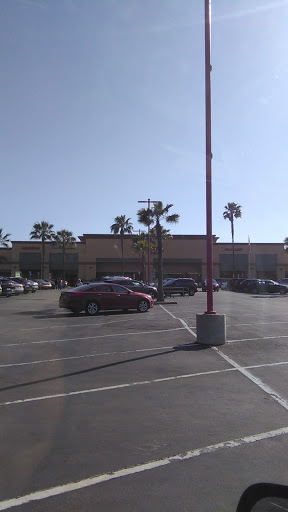 Grocery Store «Ralphs Fresh Fare», reviews and photos, 6290 Pacific Coast Hwy, Long Beach, CA 90803, USA