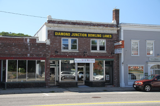 Bowling Alley «Diamond Junction Bowling Lanes», reviews and photos, 1446 N Main St, Palmer, MA 01069, USA