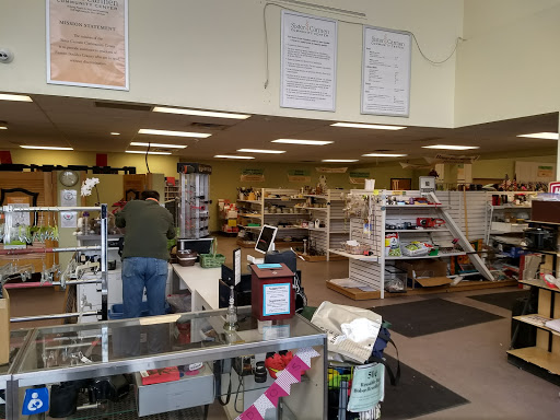Thrift Store «Sister Carmen Community Center Thrift Store - Shop 9am-6pm, Donate 9am-5pm», reviews and photos