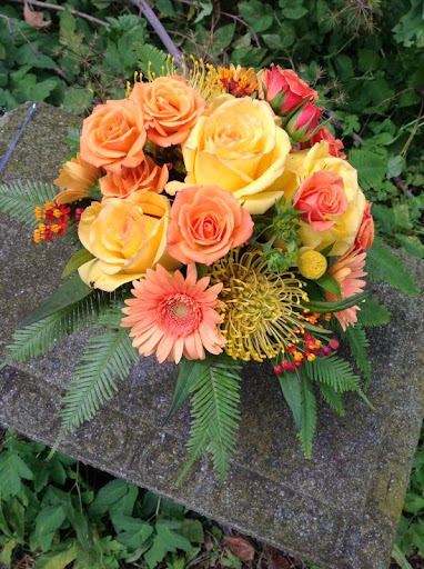 Florist «Guilford White House Florist», reviews and photos, 966 Boston Post Rd, Guilford, CT 06437, USA