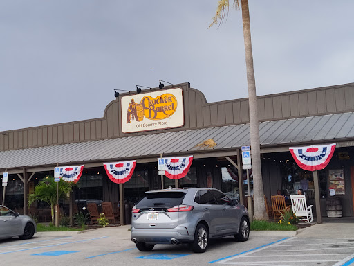 Shopping Mall «Lee Vista Promenade», reviews and photos, 5800 Lee Vista Blvd, Orlando, FL 32822, USA