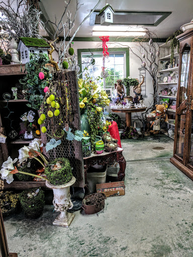 Florist «Sequoia Flowers Produce & More», reviews and photos, 20940 Ave 296, Exeter, CA 93221, USA