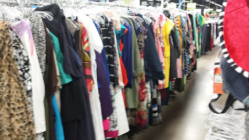 Thrift Store «Mckellips Goodwill Retail Store, Donation Center & Career Center», reviews and photos, 106 E McKellips Rd, Mesa, AZ 85201, USA