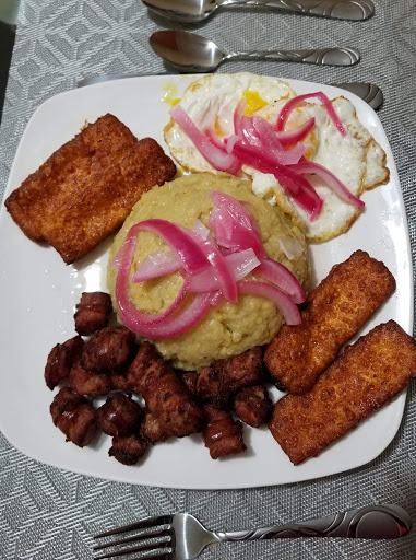 Grocery Store «Bravo Supermarkets», reviews and photos, 2435 US Hwy 98 N, Lakeland, FL 33805, USA