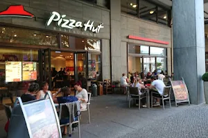 Pizza Hut image