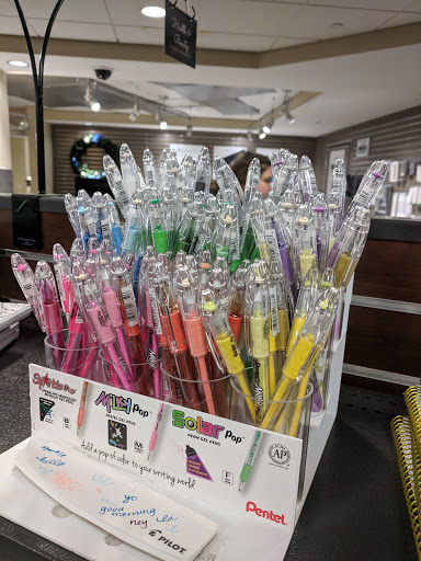 Book Store «The University Store on Fifth», reviews and photos, 4000 Fifth Ave, Pittsburgh, PA 15213, USA