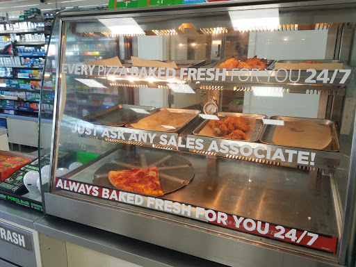 Convenience Store «7-Eleven», reviews and photos, 1570 N Randall Rd, Elgin, IL 60123, USA