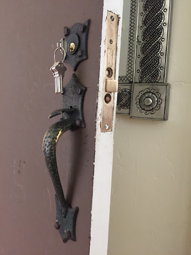 Locksmith «101 Locksmith Inc», reviews and photos, 19429 Kittridge St, Reseda, CA 91335, USA