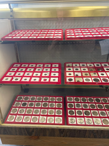 Pawn Shop «E and B Pawnbroker», reviews and photos, 232 W Main St, Moorestown, NJ 08057, USA