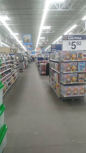 Department Store «Walmart Supercenter», reviews and photos, 500 Gallery Blvd, Scarborough, ME 04074, USA
