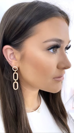 Hair Salon «Bloom Hair Lounge», reviews and photos, 178 E Main St, Spartanburg, SC 29306, USA