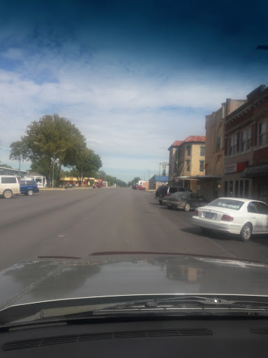 County Seat Furniture & appliances in Eureka, Kansas