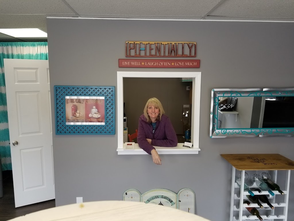 Salt-Teas Spa & Boutique 65251