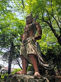 聚楽園仁王像