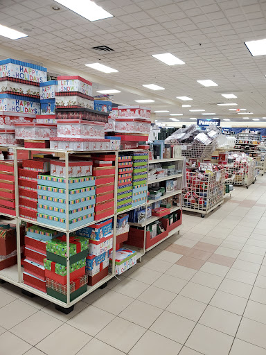 Home Goods Store «Christmas Tree Shops», reviews and photos, 28-34 Broadway, Lynnfield, MA 01940, USA