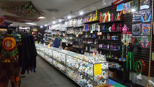 Tobacco Shop «Headed West», reviews and photos, 1565 S Colorado Blvd, Denver, CO 80222, USA