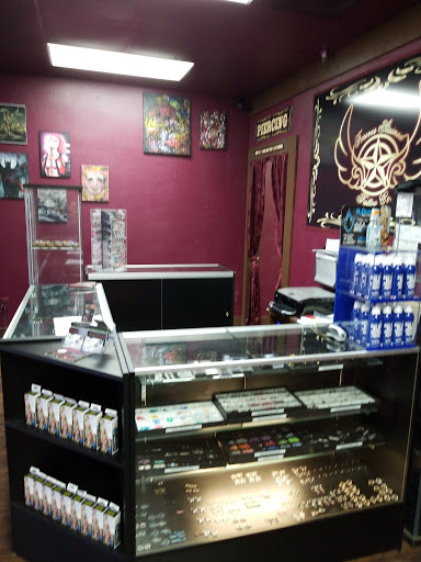 Tattoo Shop «Forever Stained Tattoo Company», reviews and photos, 542 S Duncan Dr, Tavares, FL 32778, USA