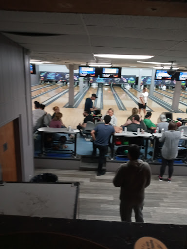 Bowling Alley «Bowl-Rite Lanes», reviews and photos, 714 Summit Ave, Union City, NJ 07087, USA