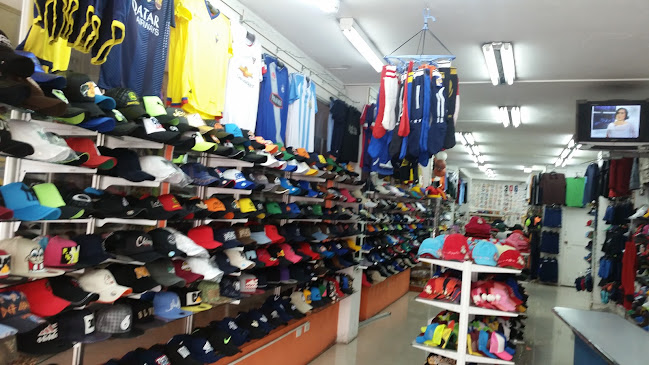 Opiniones de Fábrica De Gorras JC en Riobamba - Tienda de ropa