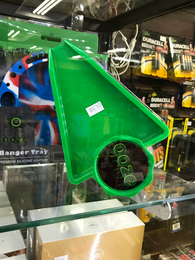 Cigar Shop «Park Avenue Smoke Shop», reviews and photos, 194 Park Ave, Worcester, MA 01609, USA