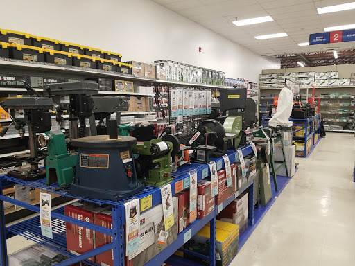 Hardware Store «Harbor Freight Tools», reviews and photos, 3333 W Henrietta Rd #400, Rochester, NY 14623, USA
