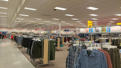 Department Store «Target», reviews and photos, 3885 E Main St, St Charles, IL 60174, USA