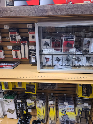 Sporting Goods Store «SCHEELS», reviews and photos, 101 Jordan Creek Pkwy #4000, West Des Moines, IA 50266, USA