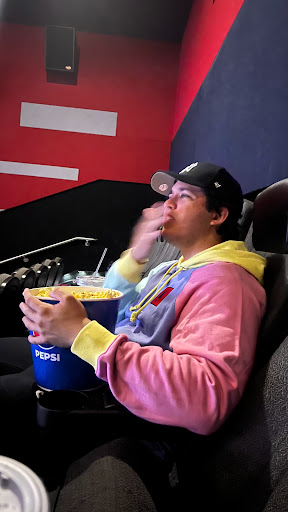 Movie Theater «Regal Cinemas Broward Stadium 12 & RPX», reviews and photos, 8000 W Broward Blvd, Plantation, FL 33388, USA