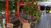 Atmosphère du Restaurant vietnamien Le Pékin Grill à Saint-Egrève - n°19