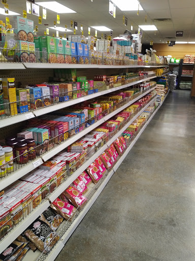 Indian grocery store,African goods store,Fruit and vegetable store,Mexican grocery store,Money order service,Money transfer service,Produce market,Propane supplier,Snack bar,Tobacco shop «India Grand Bazar (World Food Mart)», reviews and photos, 1210 SE Walton Blvd,Bentonville, AR 72712,United States