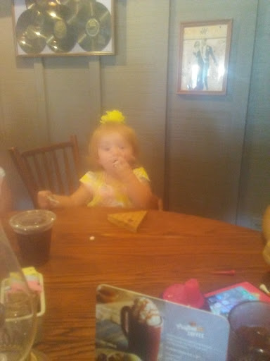 American Restaurant «Cracker Barrel Old Country Store», reviews and photos, 1303 Tadlock Dr, Murrells Inlet, SC 29576, USA