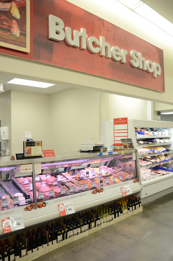 Grocery Store «Hy-Vee Mainstreet», reviews and photos, 510 E 6th St, Muscatine, IA 52761, USA