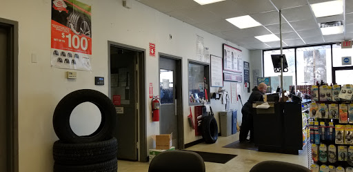 Car Repair and Maintenance «Pep Boys Auto Service & Tire», reviews and photos, 3625 Library Rd, Pittsburgh, PA 15234, USA