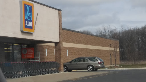 Supermarket «ALDI», reviews and photos, 1054 Center Rd, Burton, MI 48509, USA