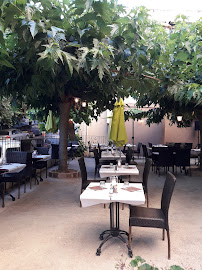 Atmosphère du Restaurant Le Sartène à Sartène - n°20