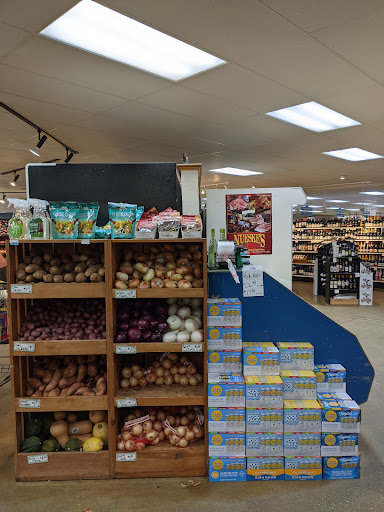 Grocery Store «Main Street Market», reviews and photos, 7770 Wisconsin 42, Egg Harbor, WI 54209, USA